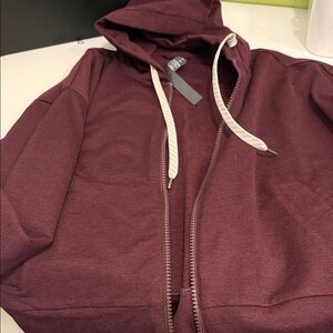 Vuori Maroon Women's Jacket